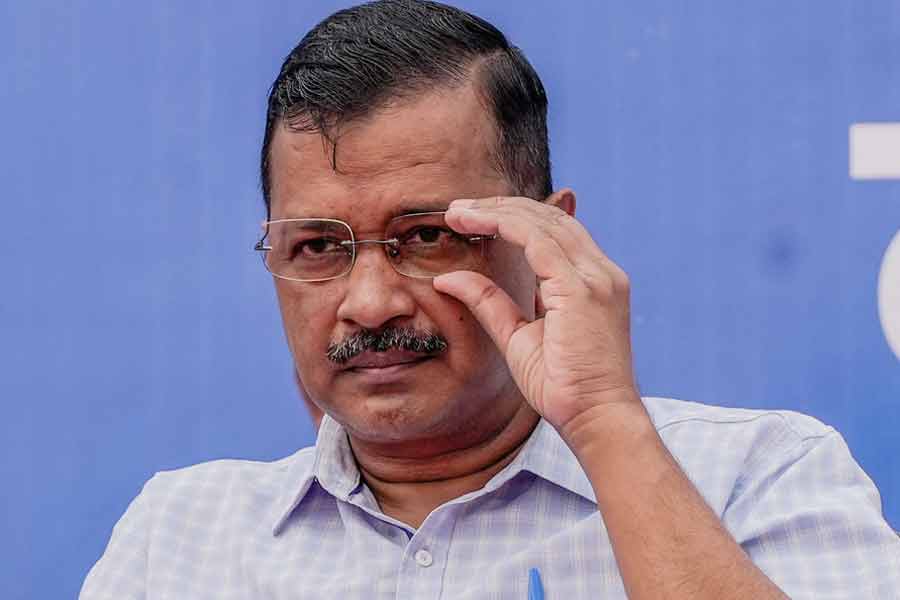 Arvind Kejriwal again announces to fight alone in 13 seats in Punjab | Sangbad Pratidin