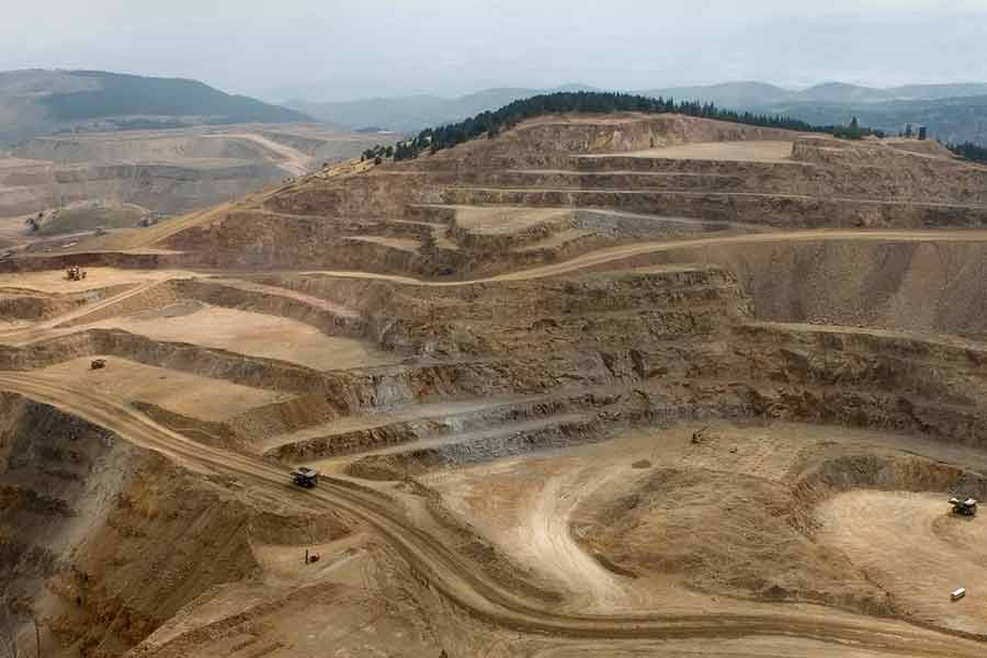 At least 73 killed after a tunnel of a gold mine collapsed in Mali। Bengali News