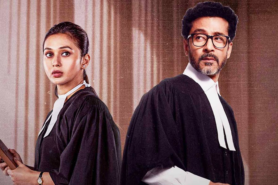 Jaha Bolibo Shotto Bolibo Review: starring Mimi Chakraborty, Tota Roy Chowdhury | Sangbad Pratidin