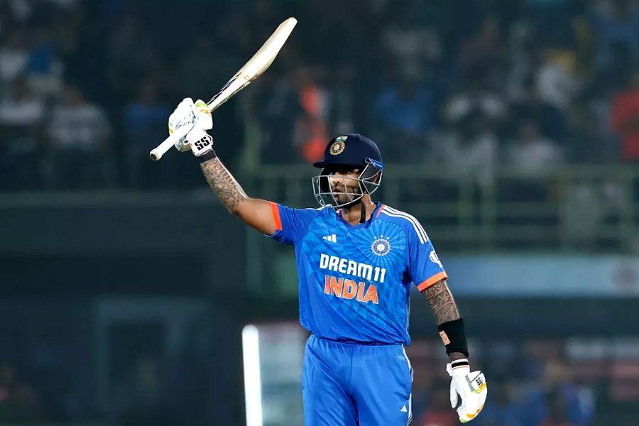 India batter Suryakumar Yadav has been named the ICC Men’s T20I Cricketer of the Year for the second time in a row । Sangbad Pratidin