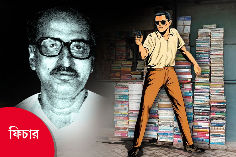 A write up on detective fiction writer Swapan Kumar। Sangbad Pratidin