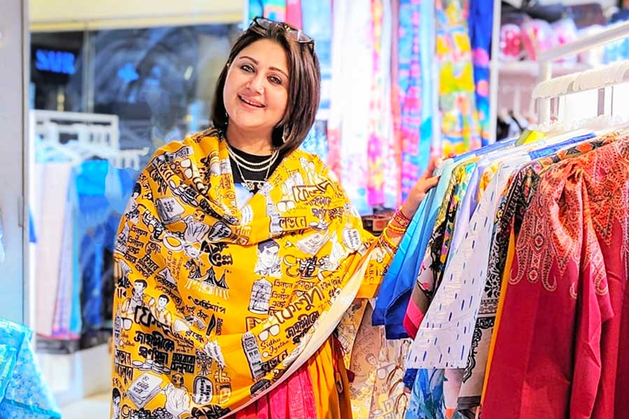 Swastika Mukherjee on her Bangladesh trip | Sangbad Pratidin