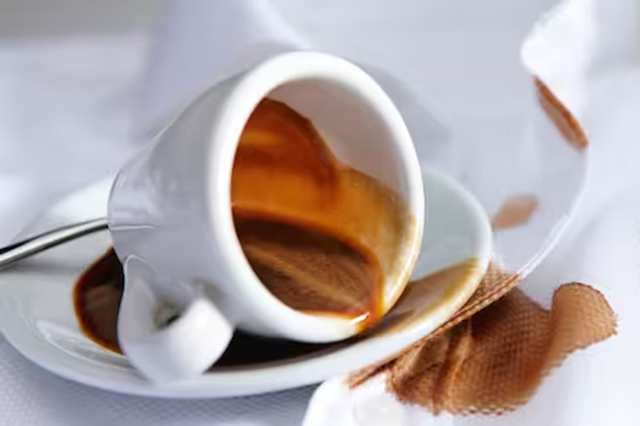 Dish Cleaning: Tips to coffee and tea stains from your favourite mugs| Sangbad Pratidin