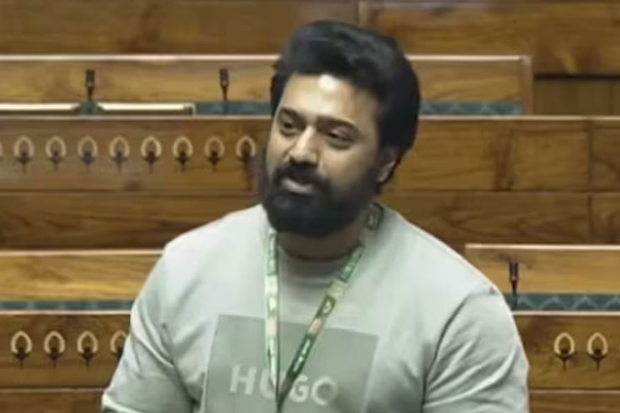 ED Summoned Dev: Actor-politician Dev appears before ED। Sangbad Pratidin