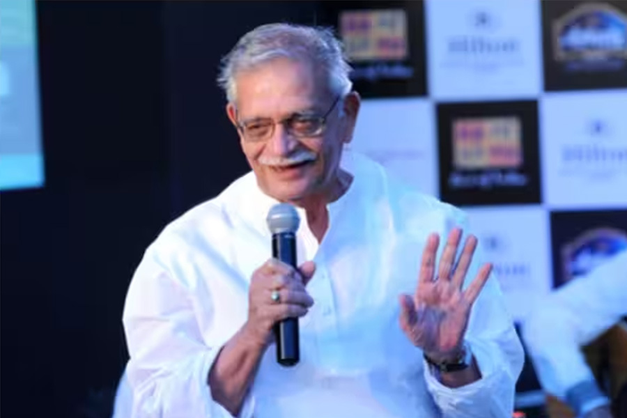 Gulzar selected for 58th Jnanpith Award | Sangbad Pratidin