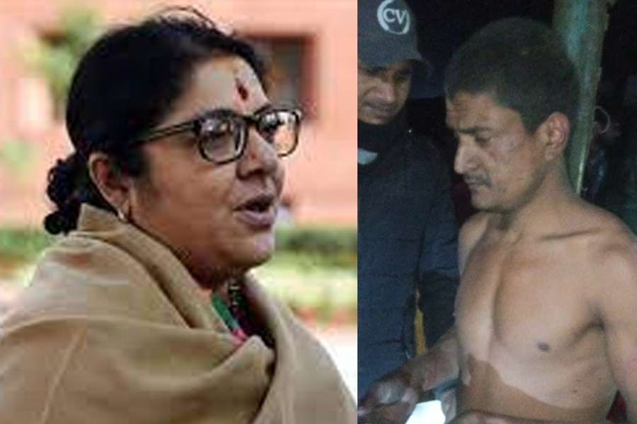 Kali temple vandalised in Malda allegedly by miscreants from Bihar, Locket Chatterjee slams WB govt | Sangbad Pratidin