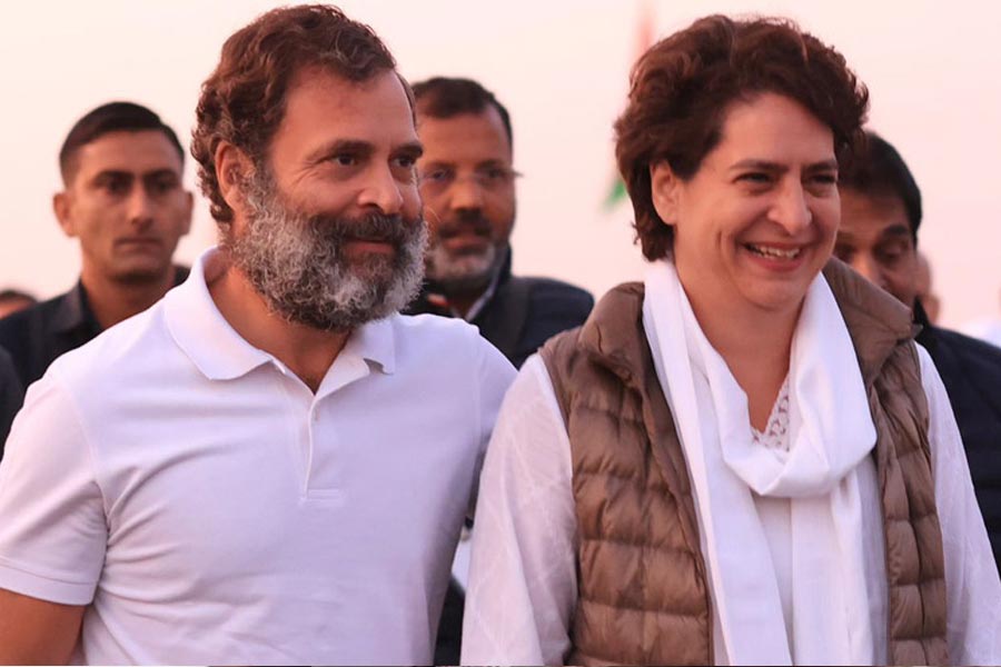 Congress to put 33 per cent women Candidate in Lok Sabha 2024 | Sangbad Pratidin