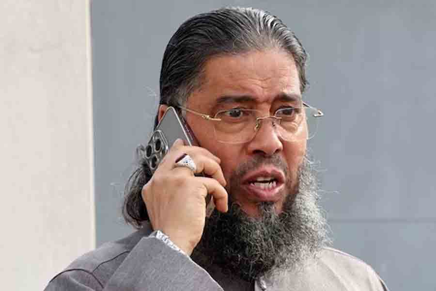 France deports Muslim cleric over allegedly remark on flag | Sangbad Pratidin