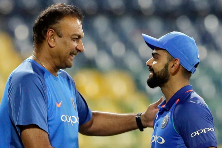 Mahendra Singh Dhoni was my captain but my eye was on identified uncut diamond in Virat Kohli, says Ravi Shastri। Sangbad Pratidin