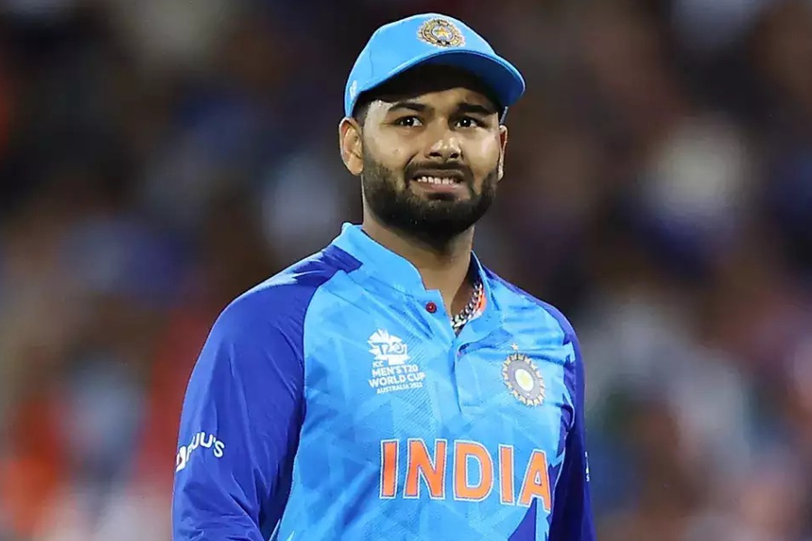 Rishabh Pant felt scared at the thought of losing his legs। Sangbad Pratidin