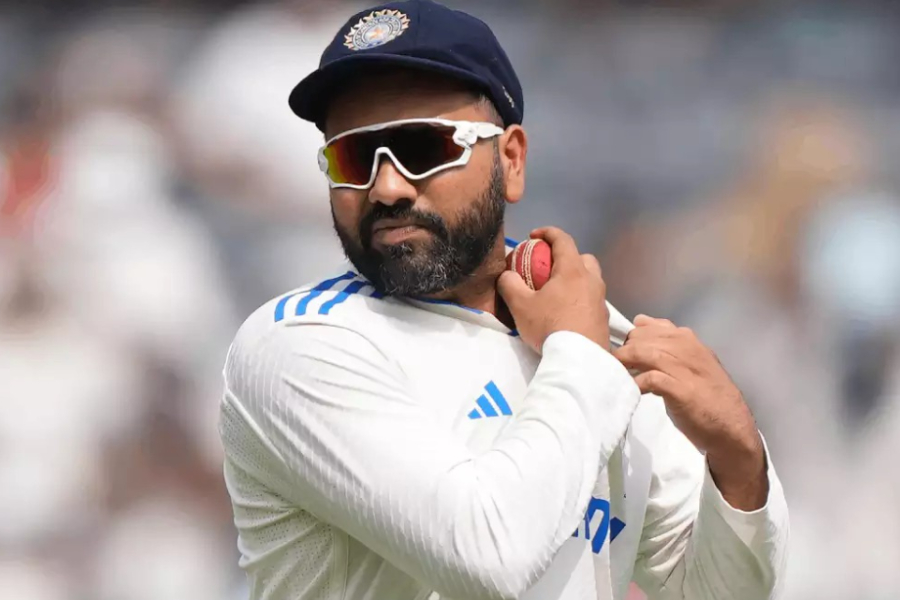 IND vs ENG; Rohit Sharma shoos away Yashasvi Jaiswal, Sarfaraz Khan amid declaration confusion, video gone viral। Sangbad Pratidin
