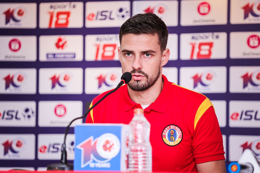 Here is how Aleksandar Pantic came to East Bengal । Sangbad Pratidin