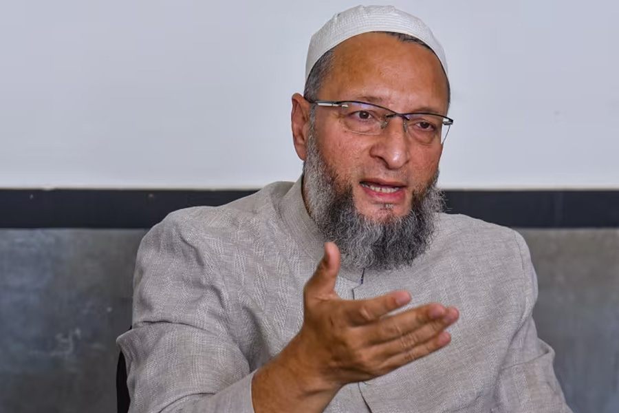 Asaduddin Owaisi slams Pakistan, says You are ISIS's successors