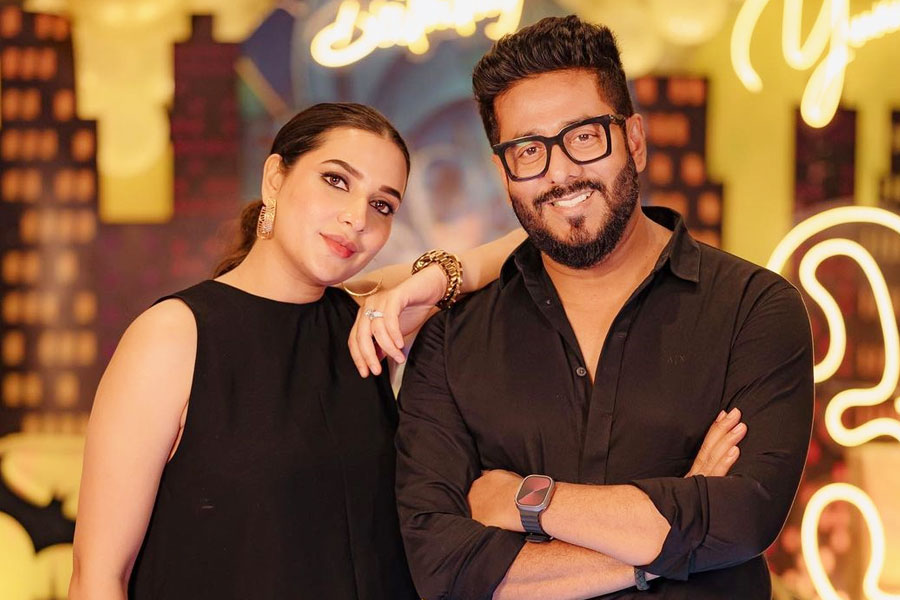 Raj Chakraborty Birthday: Subhashree Ganguly shares special video for hubby | Sangbad Pratidin