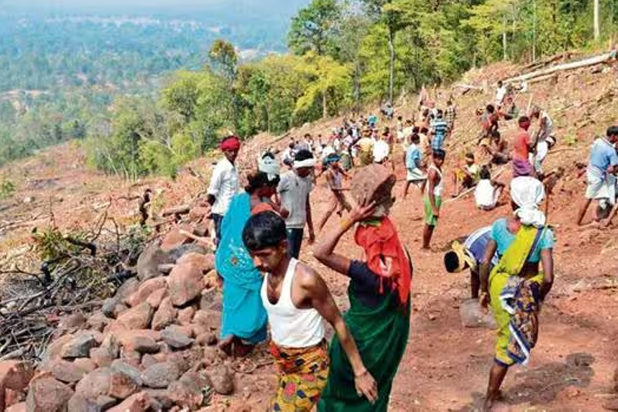 Two supervisers arrested for fake signature in MGNREGA documents in Bongaon