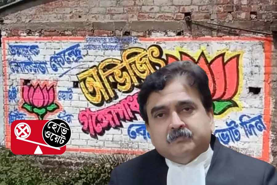 Campaign for Abhijit Ganguly even before BJP announce candidate list for 2024 Loksabha Election