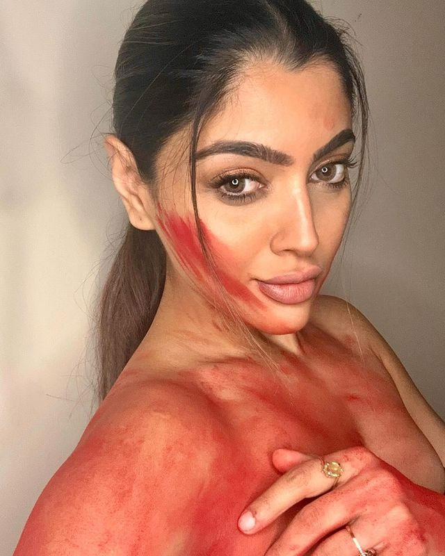 Akanksha-Puri-2