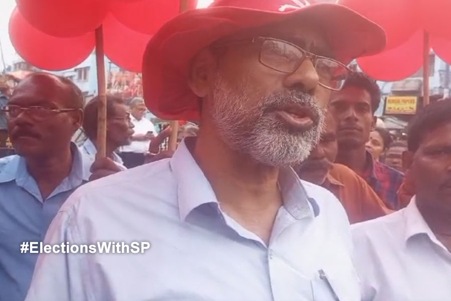 2024 Lok Sabha Polls: CPM candidate speaks against TMC on Lok Sabha election campaign despite being honured by 'Siksha Ratna'