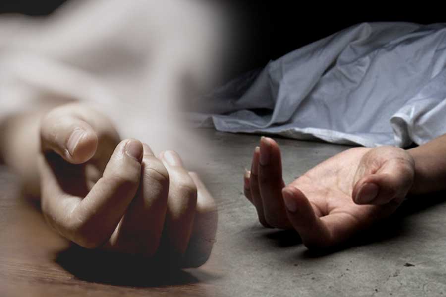 A couple killed self in Shantipur Nadia