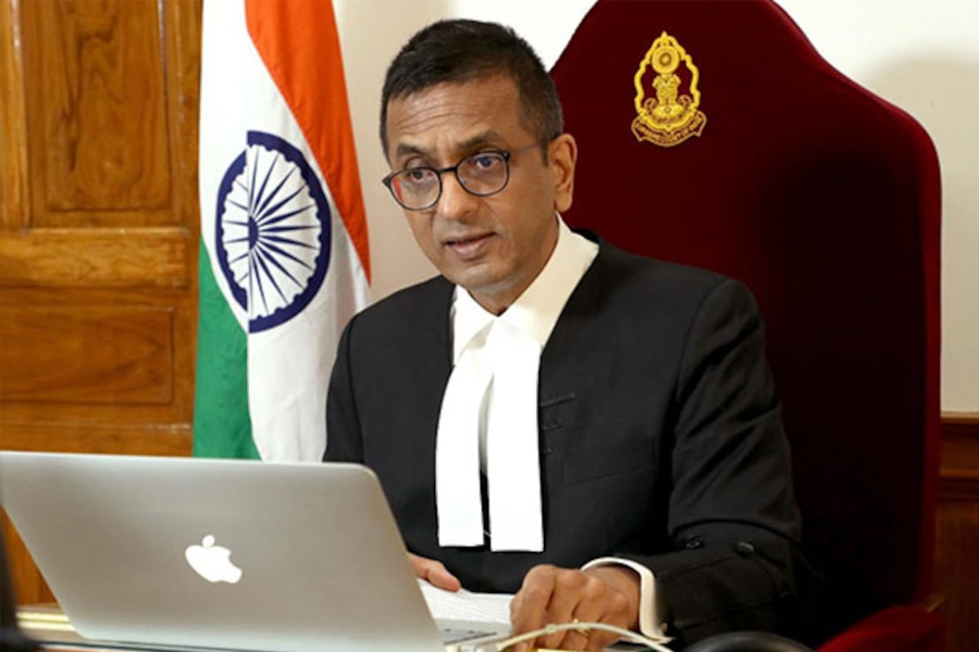Trying to influence judiciary 600 lawyers letter to Chief Justice