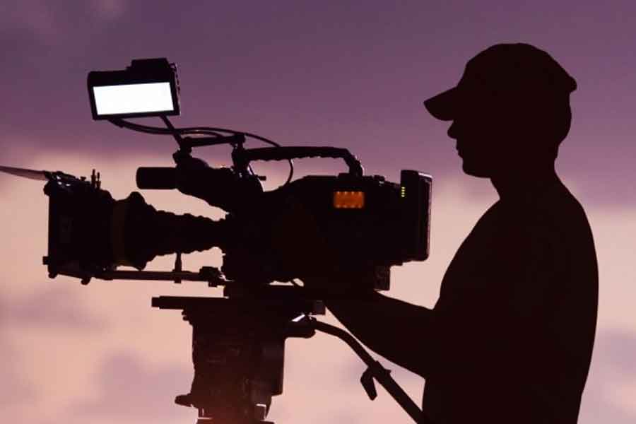 Here are course details over film making