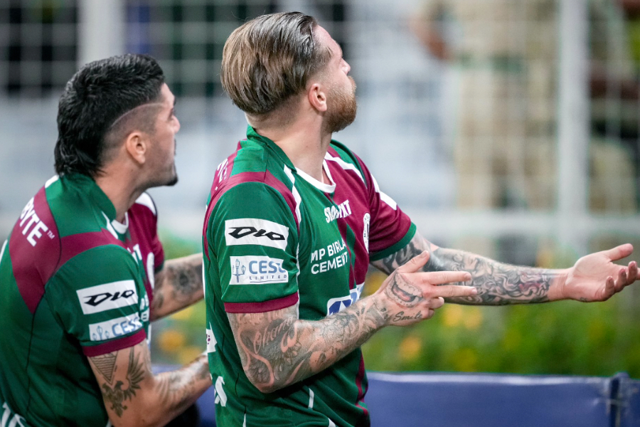 ISL 10: Mohun Bagan beat arch rivals East Bengal by 3-1 in the mega the derby in Vivekananda Yuba Bharati Krirangan