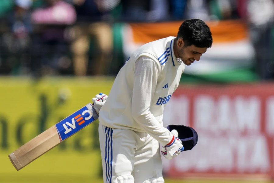 Shubman Gill's father, Lakhwinder Singh was ecstatic after his son reached his 4th Test century