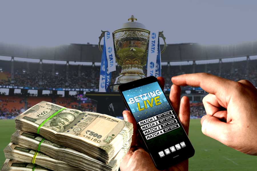 2 arrested from Posta, allegedly involved in IPL betting