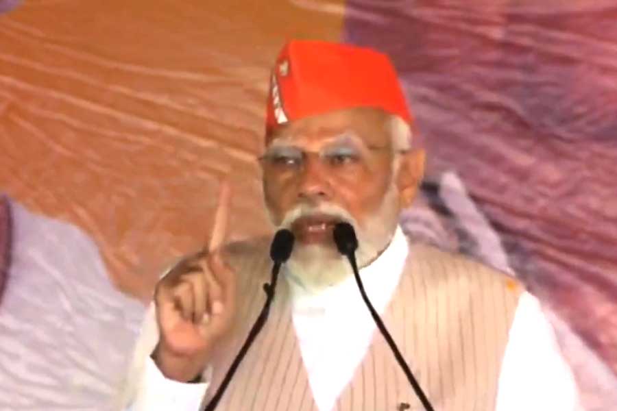 PM narendra modi use chaitannya name for vote politics at krishnanagar rally