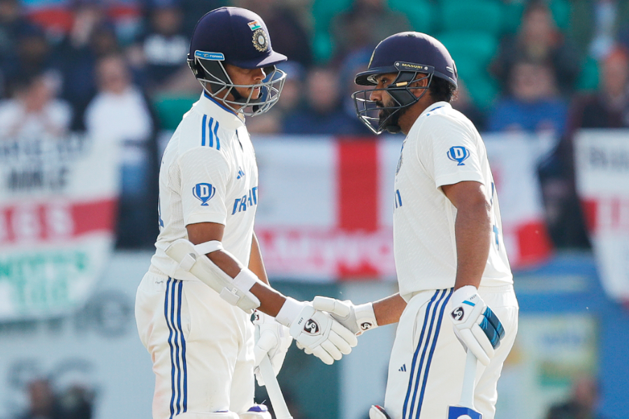 IND vs ENG: Rohit Sharma, Shubman Gill put Team India in driving seat against England