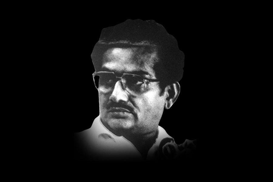 Veteran Photo-journalist Tarapada Banerjee passes away