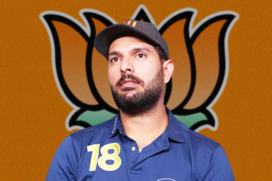 Yuvraj Singh denies talks of fighting polls from Gurdaspur on BJP ticket