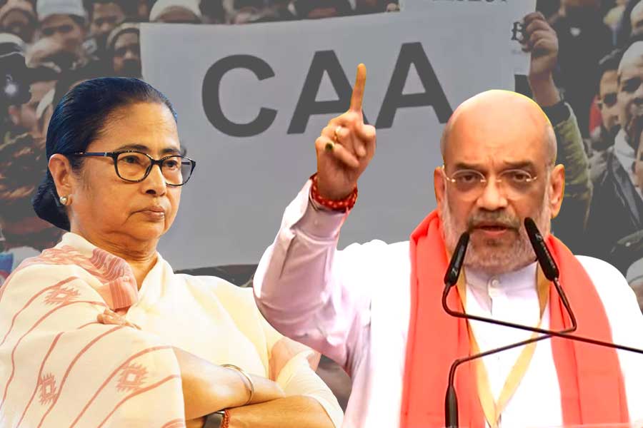 Amit Shah challenges Mamata Banerjee on CAA issue