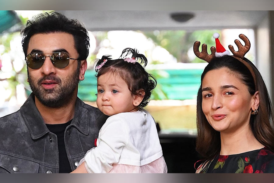 Ranbir Kapoor, Alia Bhatt To Register Rs 250 Cr Mumbai Bungalow In Raha's Name?
