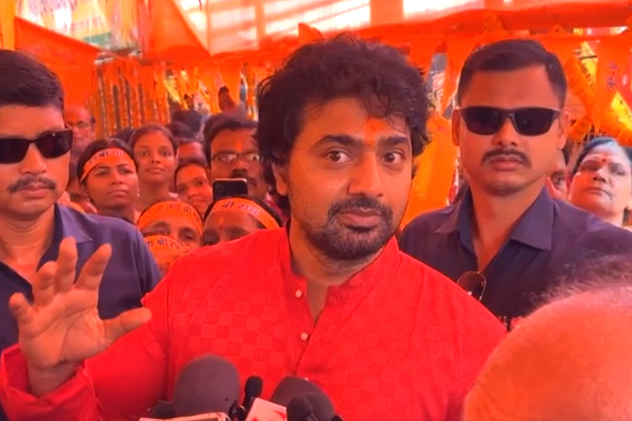 Dev celebrates Ram Navami, says Jai Shri Ram