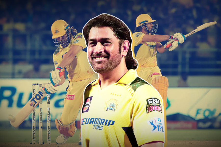 MS Dhoni wins millions of heart by his wonderful innings