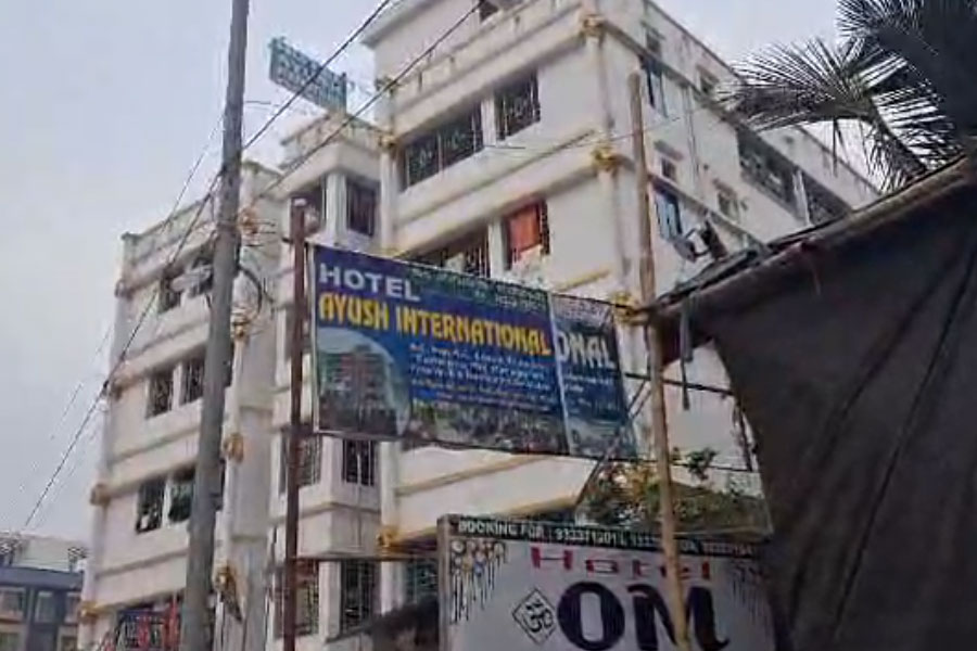 Bangladesh nationals will not be allowed to enter hotels in Maldah