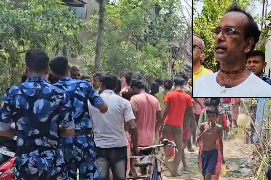 Explosion at residence of BJP leader's brother in Hasnabad