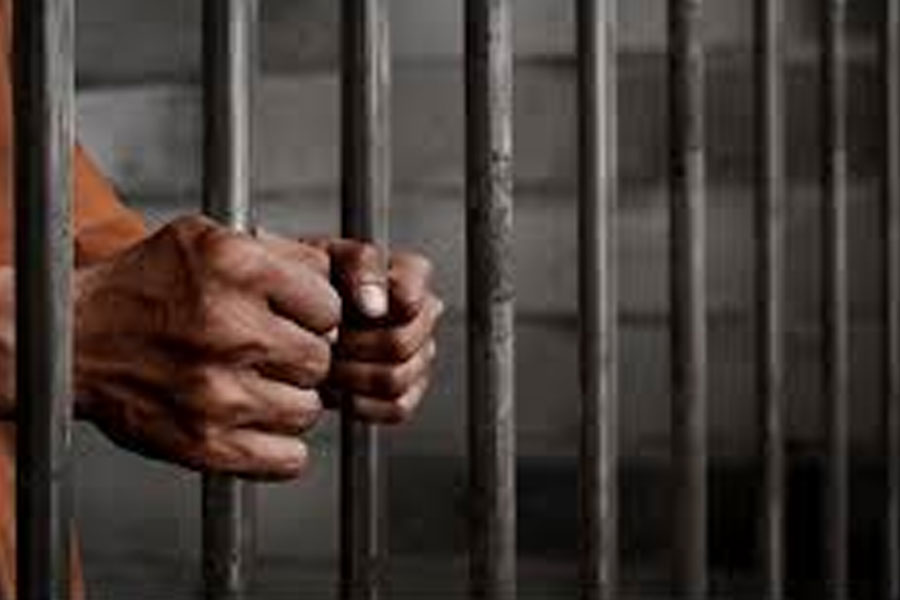 Man arrested for rape-murder of Kalyan teen hangs self in Maharashtra's Taloja jail