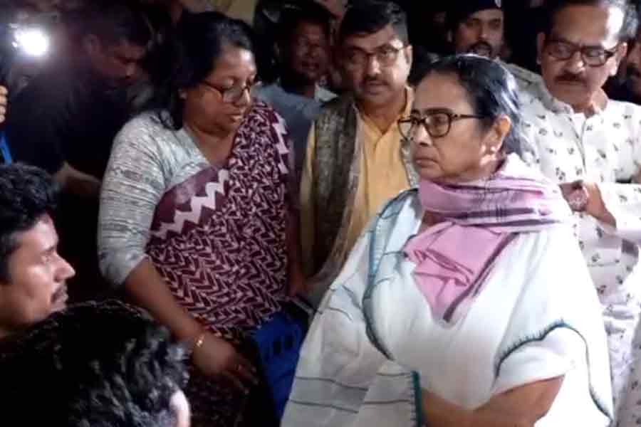 CM Mamata Banerjee is at Jalpaiguri Hospital