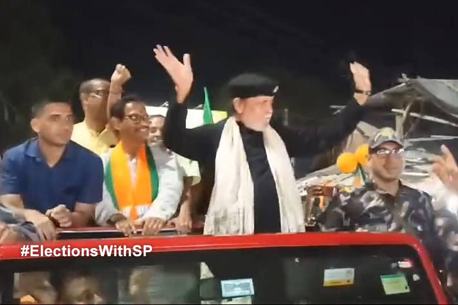 Lok Sabha 2024: Mithun Chakraborty joins a road show in Jalpaiguri