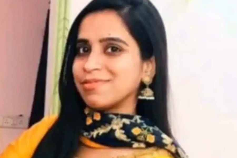 No Fortuner In Dowry Woman Killed By Husband and In-Laws at Greater Noida