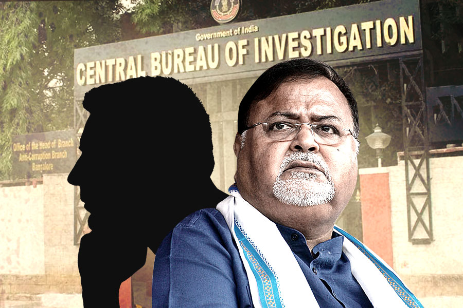 Partha Chatterjee close aid santu Ganguly arrested by CBI