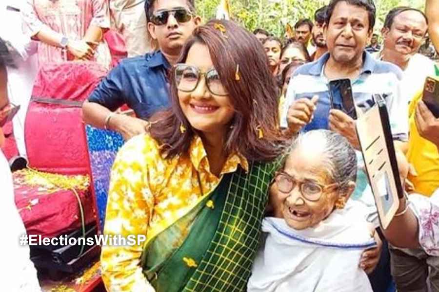 Lok Sabha Election 2024: Here what Rachna Banerjee said on her marital status