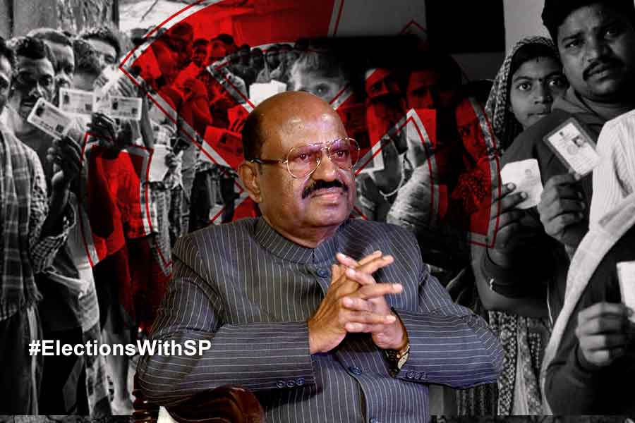 Lok Sabha Election 2024: WB Governor Observes Lok Sabha Phase 1 Elections