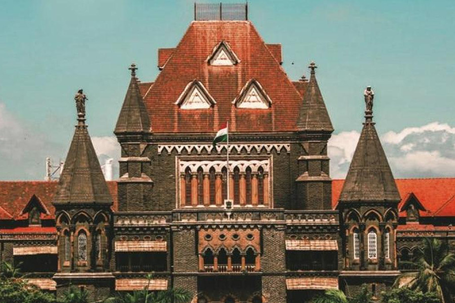 ‘Bete ko padhao, beti ko bachao’: Bombay HC on Badlapur assault case