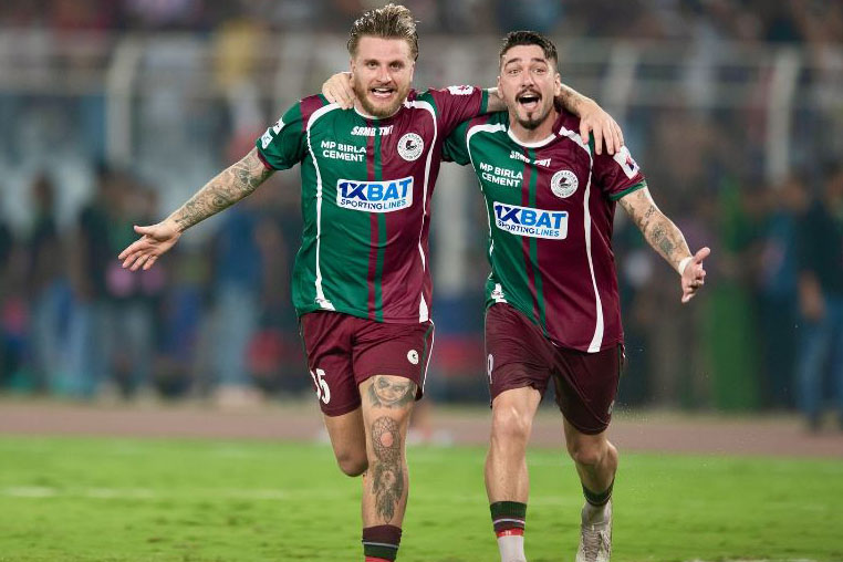 A league congratulates Mohun Bagan after league shield victory