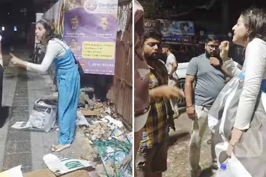 2 Australian women in Kochi destroy pro-Palestine boards