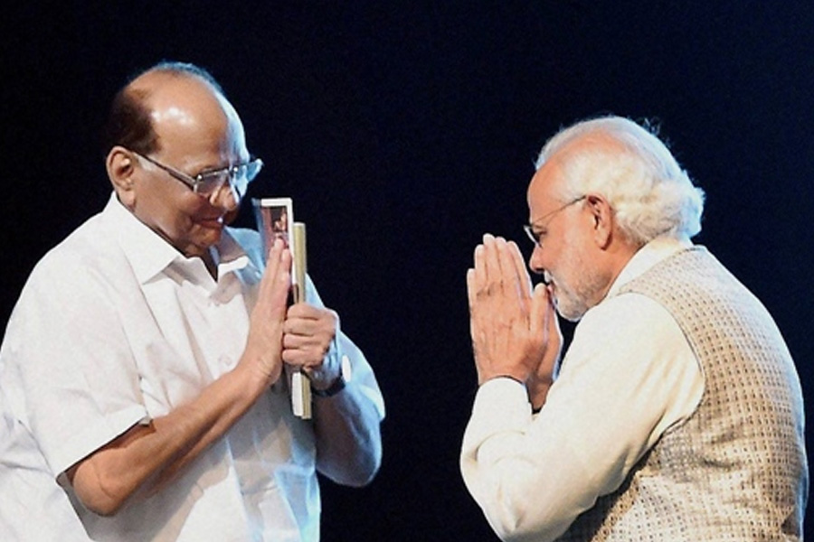 PM Modi slams Sharad Pawar over 'Putin' remark