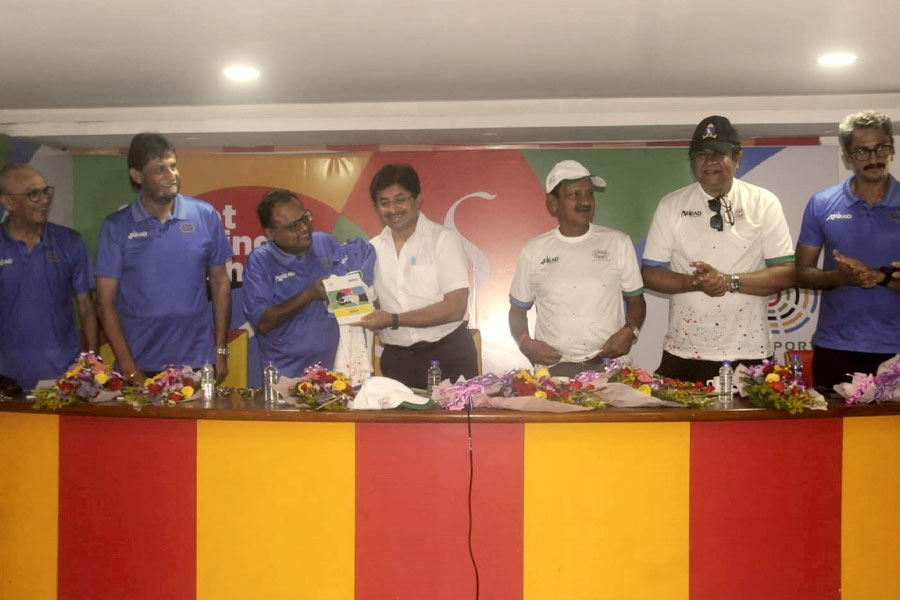 Three day coaching workshop organized by Srachi Sports at East Bengal ground